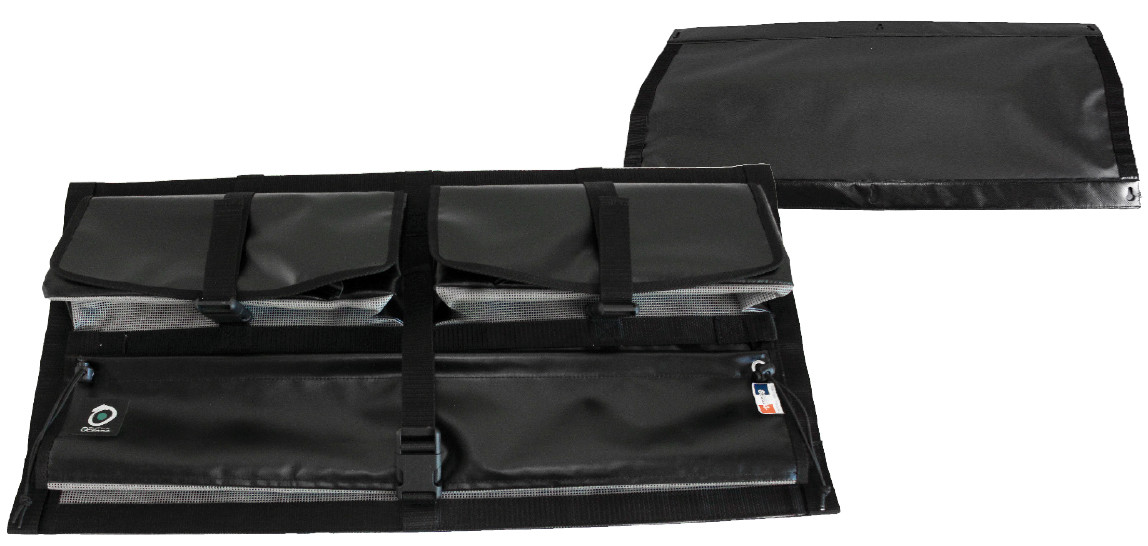 Basis mit 3 Stautaschen schwarz 2 mit Verschluss oben & 1 offen unten