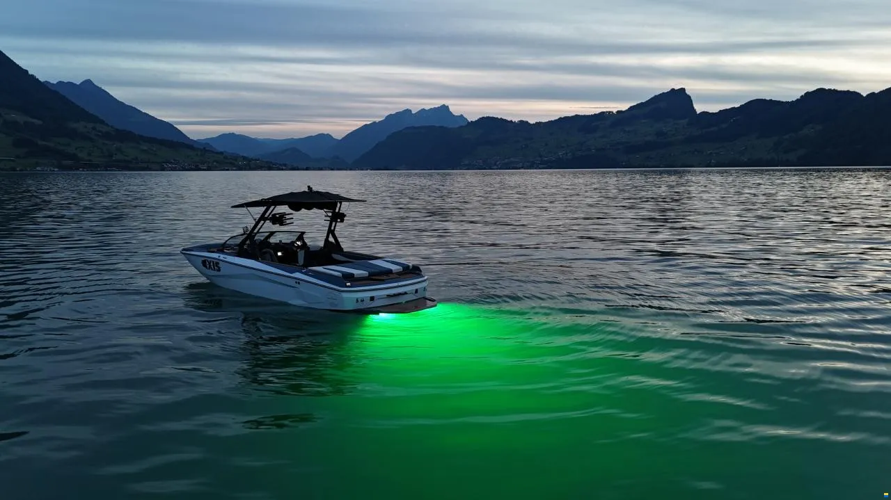 Axis A225 Vorführboot 2023