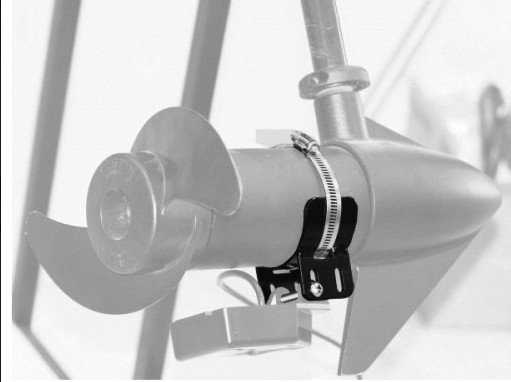 Minn Kota Universal-Montageschelle für Echolotgeber